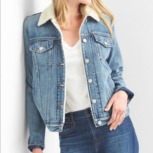 Gap Icon Sherpa Collar Denim Jacket